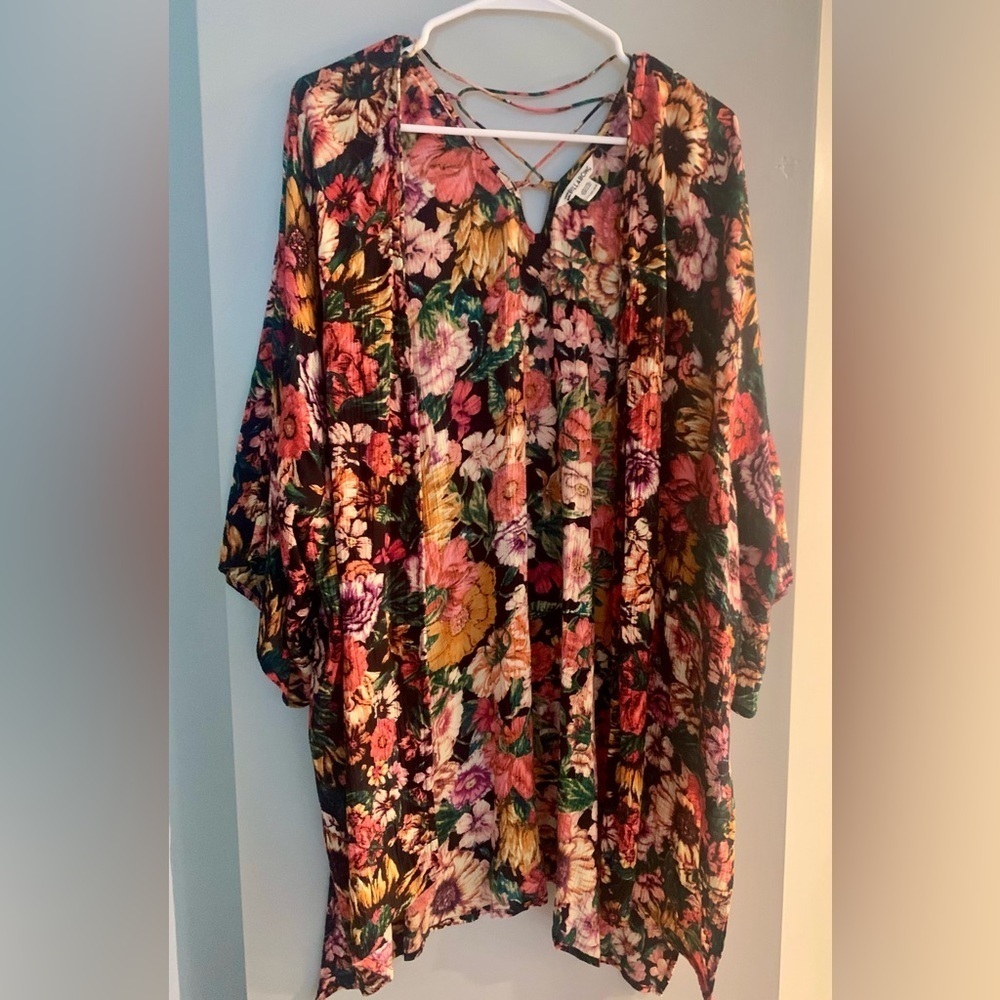 Billabong Floral 3/4 Sleeve Kimono S/M